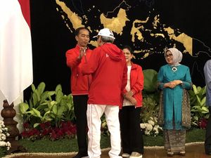 Ketika Orang Terkaya RI Terima Bonus Asian Games dari Jokowi