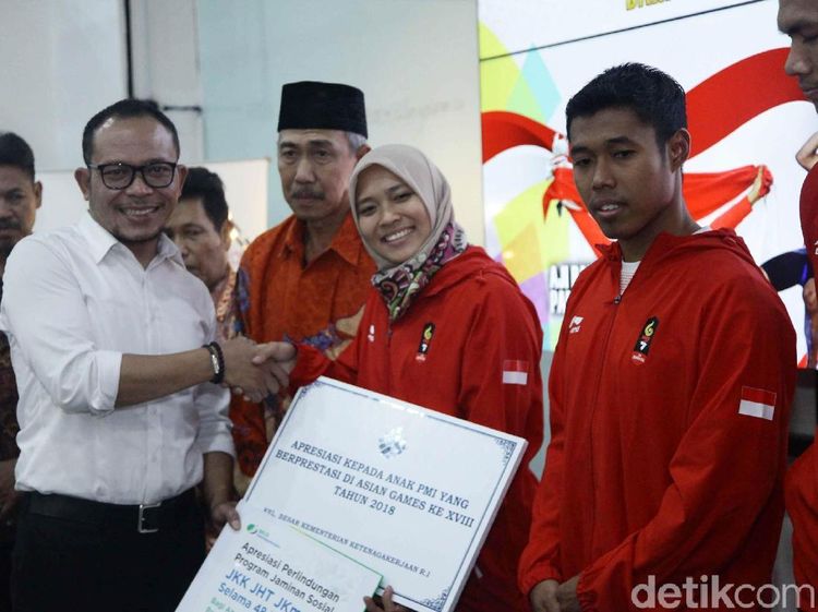 Raih Emas di Asian Games, Atlet Anak Mantan TKI Terima Penghargaan