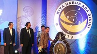Acara pekan orientasi Caleg nasdem itu ditutup oleh Wapres Jusuf Kalla dengan didampingi Ketum NasDem Surya Paloh. Foto: dok. NasDem