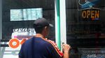 OK OCE Mart Masih Eksis Walau Sepi Pembeli