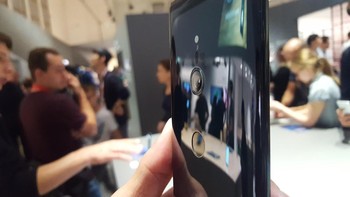 Dengan resolusi 19 MP, kamera XZ3 mampu merekam video HDR 4K, dan slow motion 960 fps. Foto: Muhamad Imron Rosyadi/detikINET