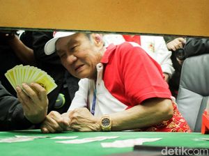 Sosok Bambang Hartono, Manusia Rp 300 T yang Doyan Makan di Kaki Lima