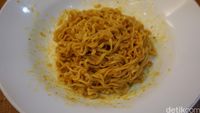 Begini Nih Rasa Mie Instan Rasa Telur Asin yang Lagi Hits