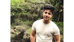 Liburannya Penyanyi India yang Suka Selfie, Siddhart Slathia