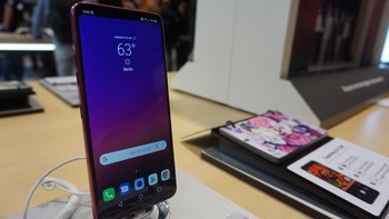 Tak ketinggalan, ada G7 ThinQ yang ikut meramaikan area LG di IFA 2018. (Foto: detikINET/Muhamad Imron Rosyadi)