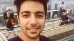 Liburannya Penyanyi India yang Suka Selfie, Siddhart Slathia