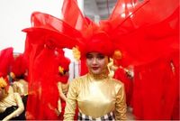 Bold makeup untuk lantern cast atau perfomer di closing ceremony Asian Games 2018 / Foto: Sariayu