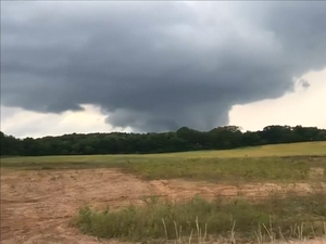 Terjangan Tornado Tewaskan 1 Orang di Kanada, Beberapa Luka-luka