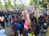 Festival Tumpeng Tahu di Ponorogo Berlangsung Seru dan Meriah