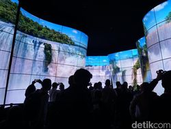 Dibuat Takjub Lorong TV Raksasa LG