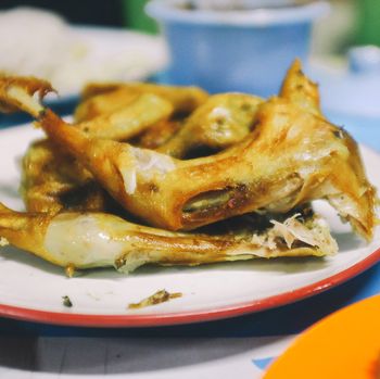 Ayam Kampung Goreng yang Empuk dan Gurih Bisa Dinikmati di 5 Tempat Ini 