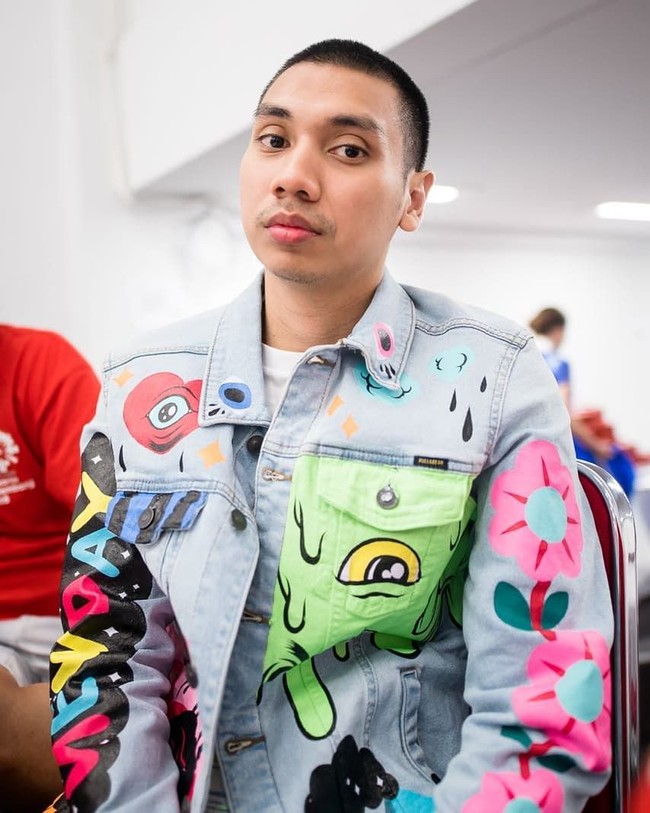 Adalah Muclis Fachri yang didaulat untuk berkolaborasi terkait kostum RAN untuk penutupan Asian Games 2018 kali ini. Foto: Instagram