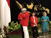 Ketika Bos Besar BCA Jadi Nasabah BRI