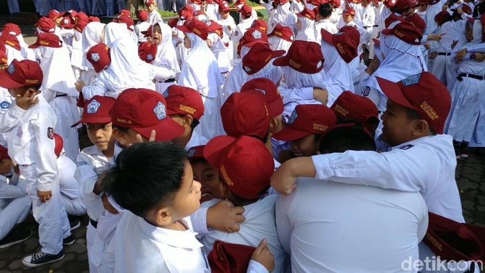 siswa sd di bandung dibully
