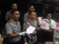 Wanita Berambut Pirang Curi Emas 110 Gram, Begini Modusnya