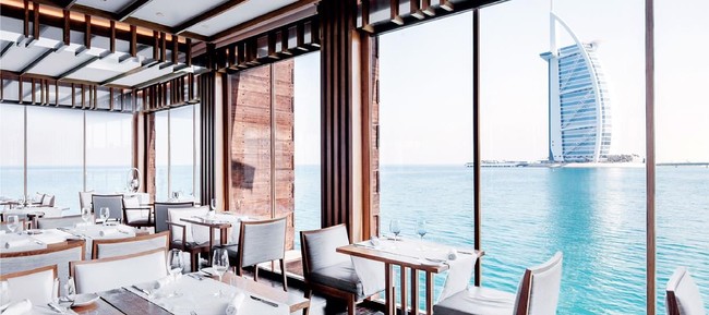 Bukan Hanya di Burj Khalifa, 5 Restoran di Dubai Ini Juga Mewah