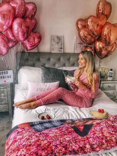 Scarlett dapat ancaman kematian karena posting foto palsu