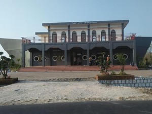 Unik, Masjid di Gresik Ini Berbentuk Seperti Perahu