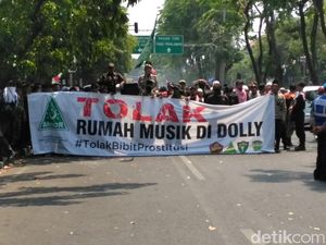 Polemik Gugatan Warga Eks Dolly, Risma: Bunuh Saya Biar Selesai