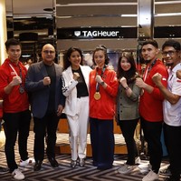 Penghargaan diberikan dalam private event yang digelar di butik InTime, Plaza Senayan, Senin (3/9/2018) siang. Turut hadir mempersembahkan apresiasi tersebut, aktris dan pegiat olahraga Olivia Zallianty. (Foto: Dok. Time International)