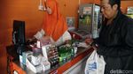 Menengok OK Oce Mart Kemayoran yang Masih Layani Pembeli