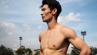 Sean adalah seorang model kebugaran yang sering membagikan aktivitas olahraganya di media sosial. (Foto: Instagram/seanleems)