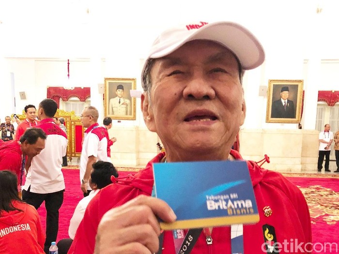 Bambang Hartono, bos Grup Djarum, menjadi nasabah BRI karena dapat bonus pemerintah setelah meraih medali di Asian Games 2018. Dia salah satu pemilik BCA.