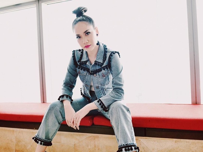 5 Lagu Baru Minggu Ini 5 Lagu Baru Minggu Ini