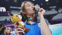 Inilah Thatdao Nuekjang, pemain bernomor punggung 4 di timnas voli putri Thailand. Thatdao turut andil dalam menyumbangkan medali perak di ajang Asian Games 2018. (Instagram/@thatdao_naldo)