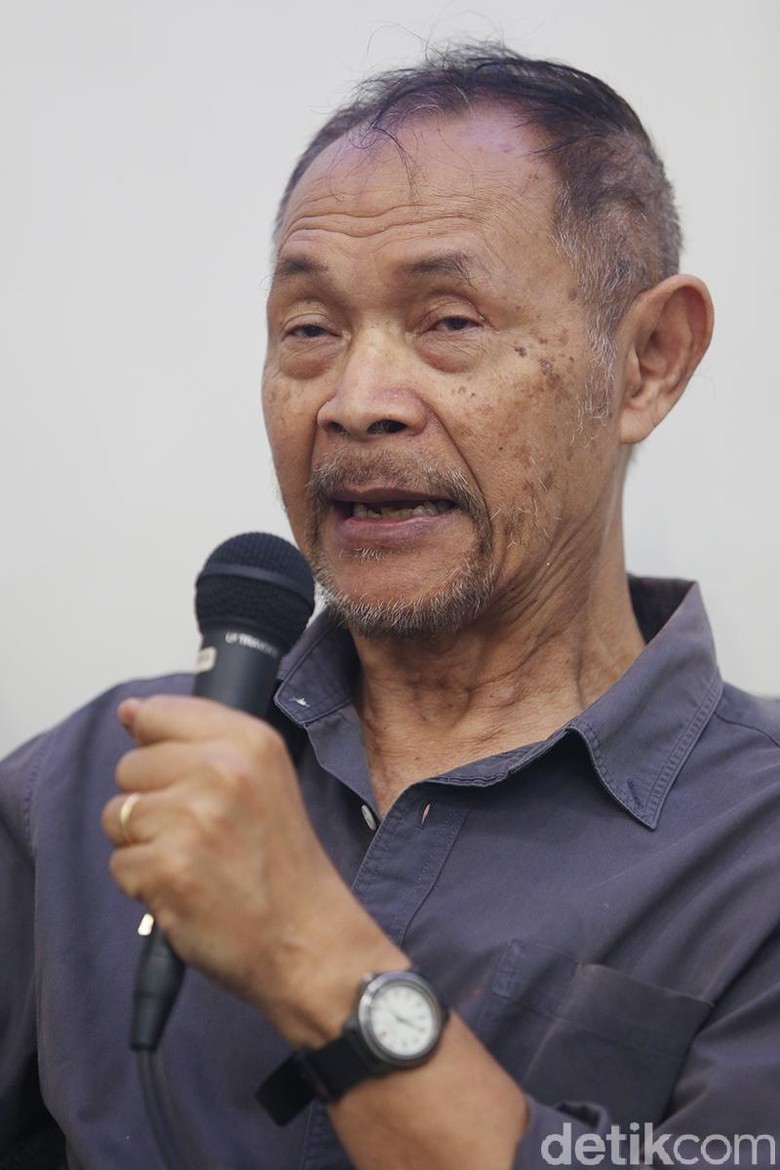 33 Karya Don Quixote Goenawan Mohamad Diboyong ke Semarang Foto: Ari Saputra 33 Karya Don Quixote Goenawan Mohamad Diboyong ke Semarang Foto: Ari Saputra