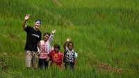Siwon turut serta dalam aksi sosial UNICEF di Vietnam (siwonchoi/Instagram)