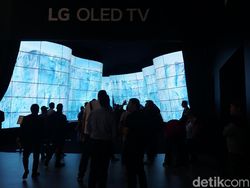 Dibuat Takjub Lorong TV Raksasa LG