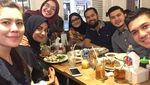 Momen Kulineran Hafiz Fatur dan Irwansyah Jadi Bukti Keintiman Adik Kakak Tampan Ini