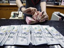 Dolar AS Makin Perkasa, Rupiah Melorot ke Rp 15.353