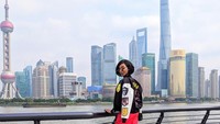 Rasanya belum sah ya ke Shanghai kalau tak berkunjung ke sini, The Bund Shanghai. (jourdandunn/Instagram)
