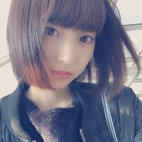 Wanita ini juga tak kalah cantiknya dengan rambut pendeknya. Rena Takeda dikenal sebagai seorang aktris, model dan talent asal Jepang yang memiliki wajah rupawan. Foto: Instagram