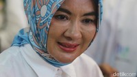 Fortune menilai, ketiga faktor tersebut telah menurunkan pendapatan dan laba Pertamina, namun pada paruh pertama 2021, di bawah kepemimpinan Nicke, Pertamina menunjukkan kondisi lebih baik dengan mencapai target produksi Migas.