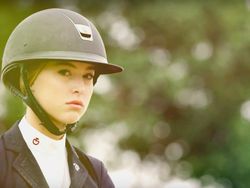 Gadis Cantik Kesayangan Steve Jobs Ini Diramal Pimpin Apple