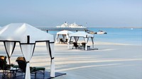 Nomor sembilan ada One & Only Resorts. Yakin tidak tergoda menginap dengan pemandangan ini? (One & Only Resorts)