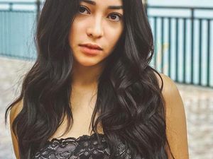 Gaya Nikita Willy Jalan-jalan di Kampung Pablo Escobar