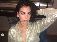 5 Fakta Seru Tentang Dua Lipa