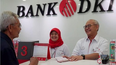 Harpelnas, Direksi Bank DKI Turun Gunung Layani Nasabah
