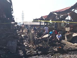 Video: Penampakan Kios-kios di Pasar Gedebage yang Ludes Terbakar