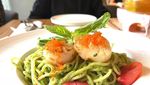 Pesto Spaghetti yang Gurih Wangi Cocok Buat Makan Siang