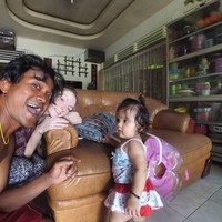 Jennifer pun kini telah menetap di Indonesia, tinggal bersama dengan sang suami. Foto: Instagram @jennifer_kumbara