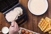 Dua 'Bersaudara,' Pancake dan Waffle yang Populer di Dunia