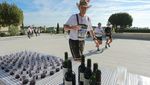 Foto: Cuma di Prancis, Lomba Lari Sambil Minum Wine