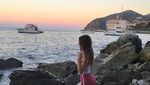 Foto: Power Rangers Pink yang Seksi & Doyan Traveling