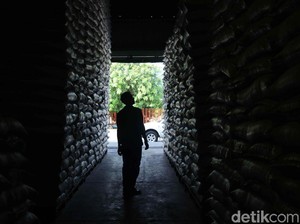 Rem PPKM Darurat Ditarik, Cadangan Pangan Aman?
