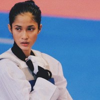 Wanita kelahiran 1997 ini merupakan atlet taekwondo asal Semarang, dan menjadi bagian dari timnas sejak 2011. Foto: Instagram @aghninyhaque